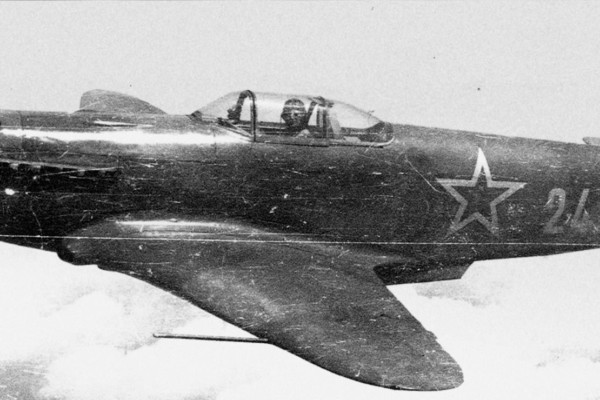 Самолёт Як-11