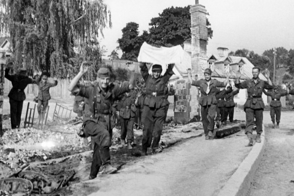 Советские войска освободили Вильнюс (Литва) 13 июля 1944 г.